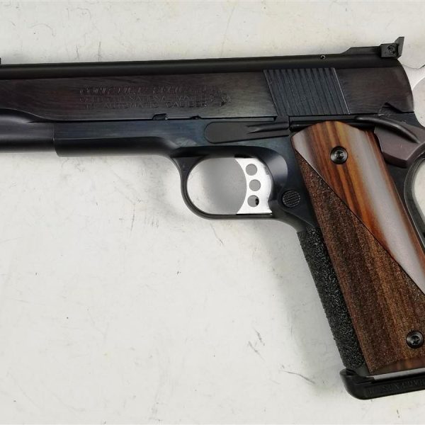 Colt Series 70 GOLD CUP (1)