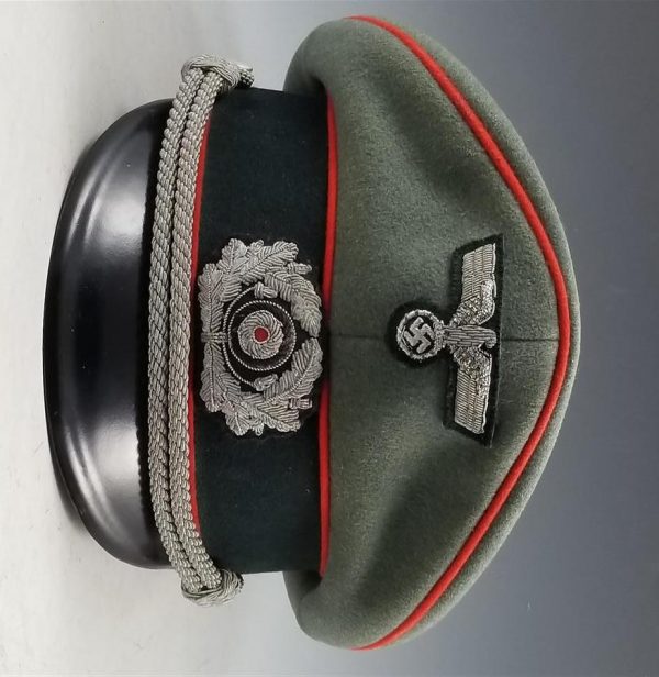 WWII German Army Officer's Artillery Visor Cap