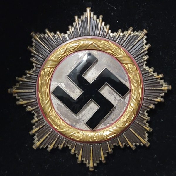 German Cross In Gold Cased (4)