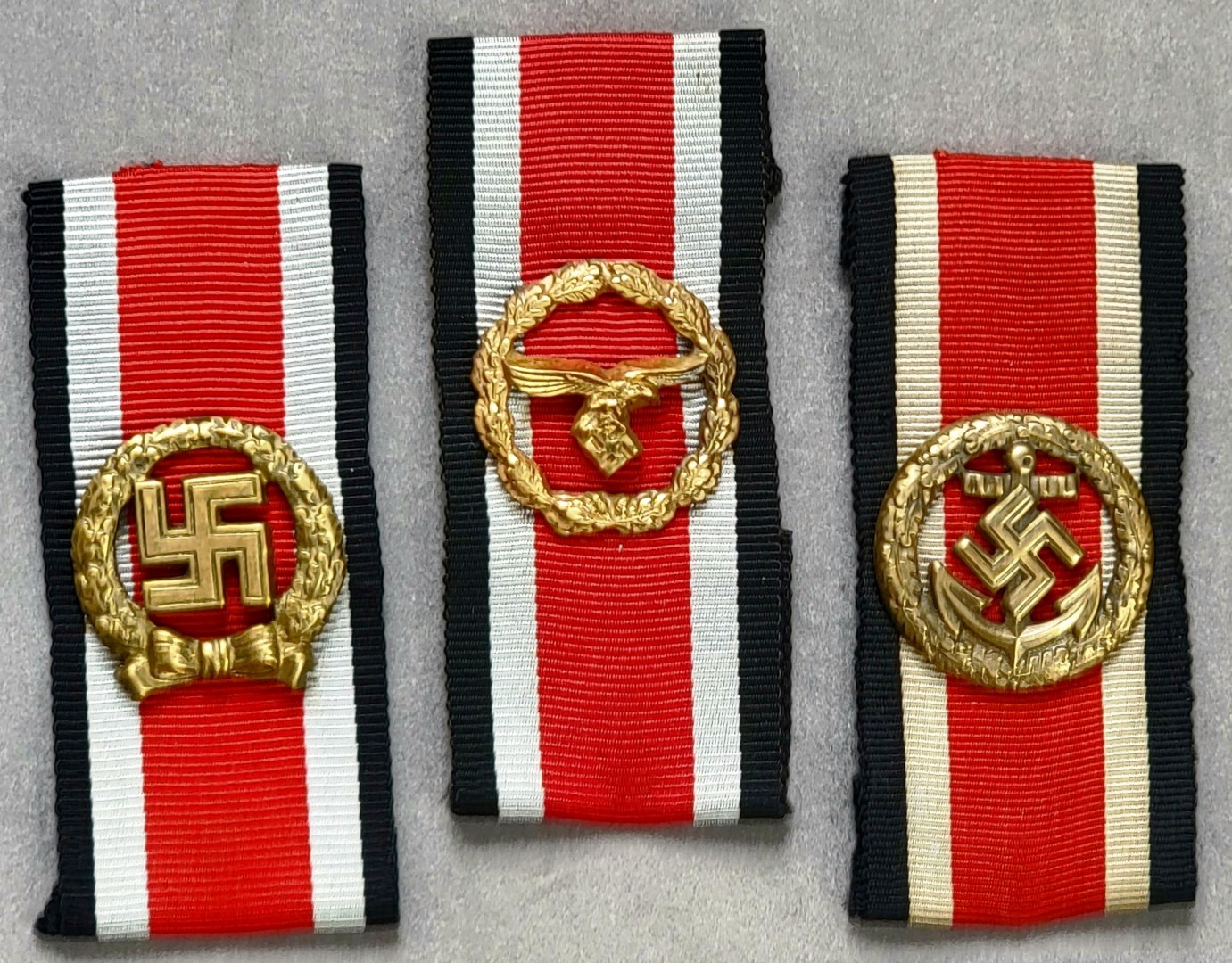 WWII German Honor Roll Clasp Set